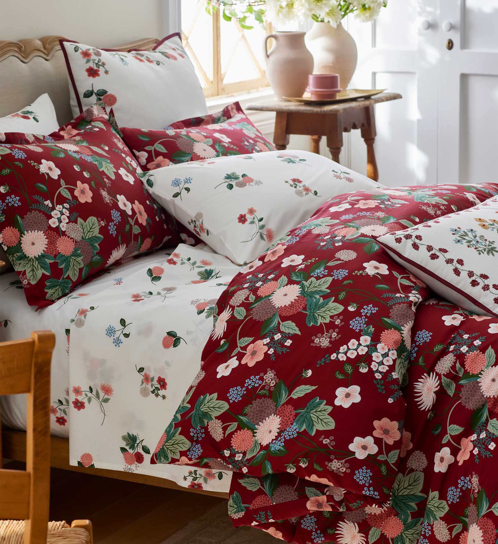 Percale Comforter - Dahlia Merlot