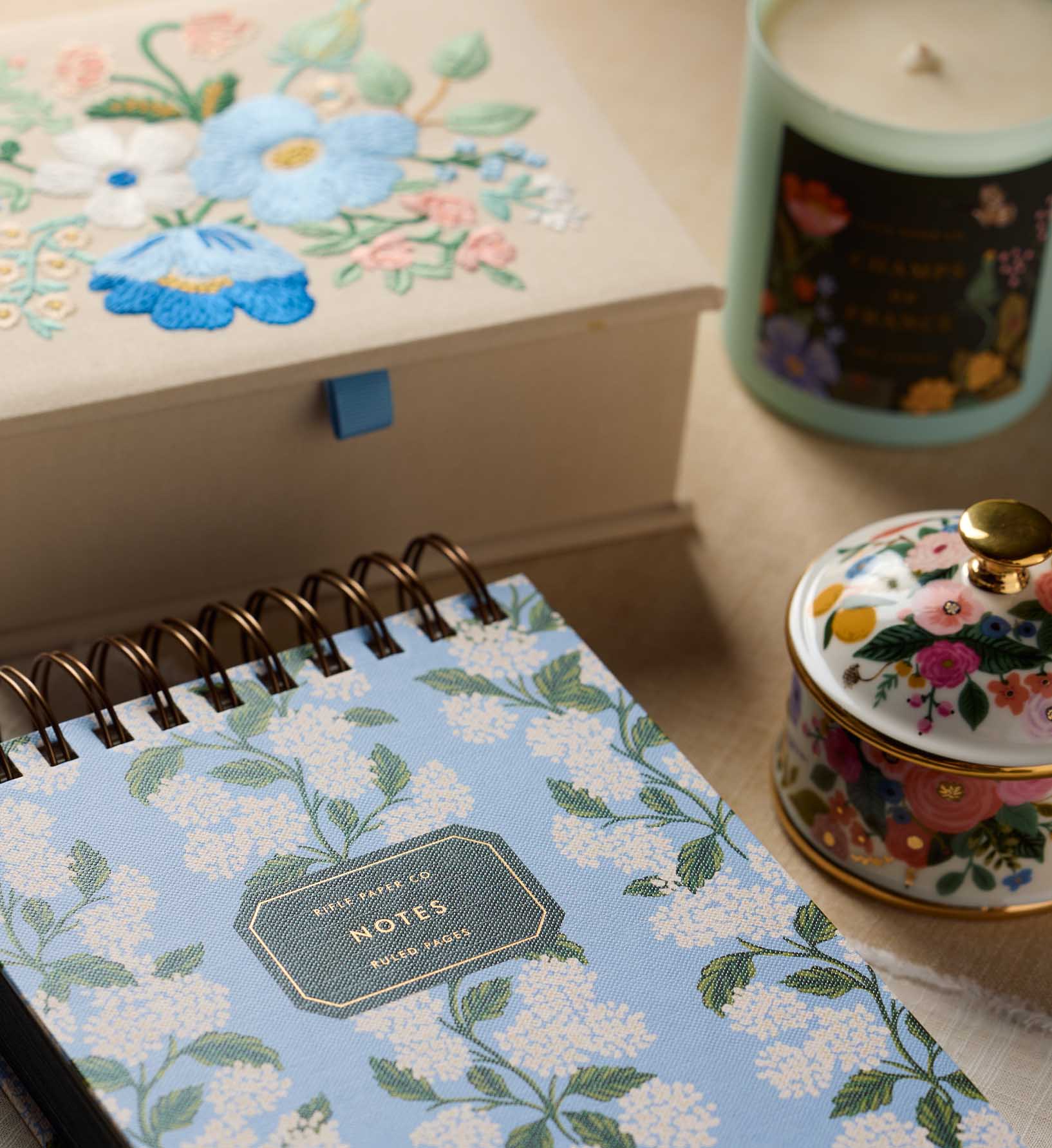 Round Porcelain Box - Garden Party