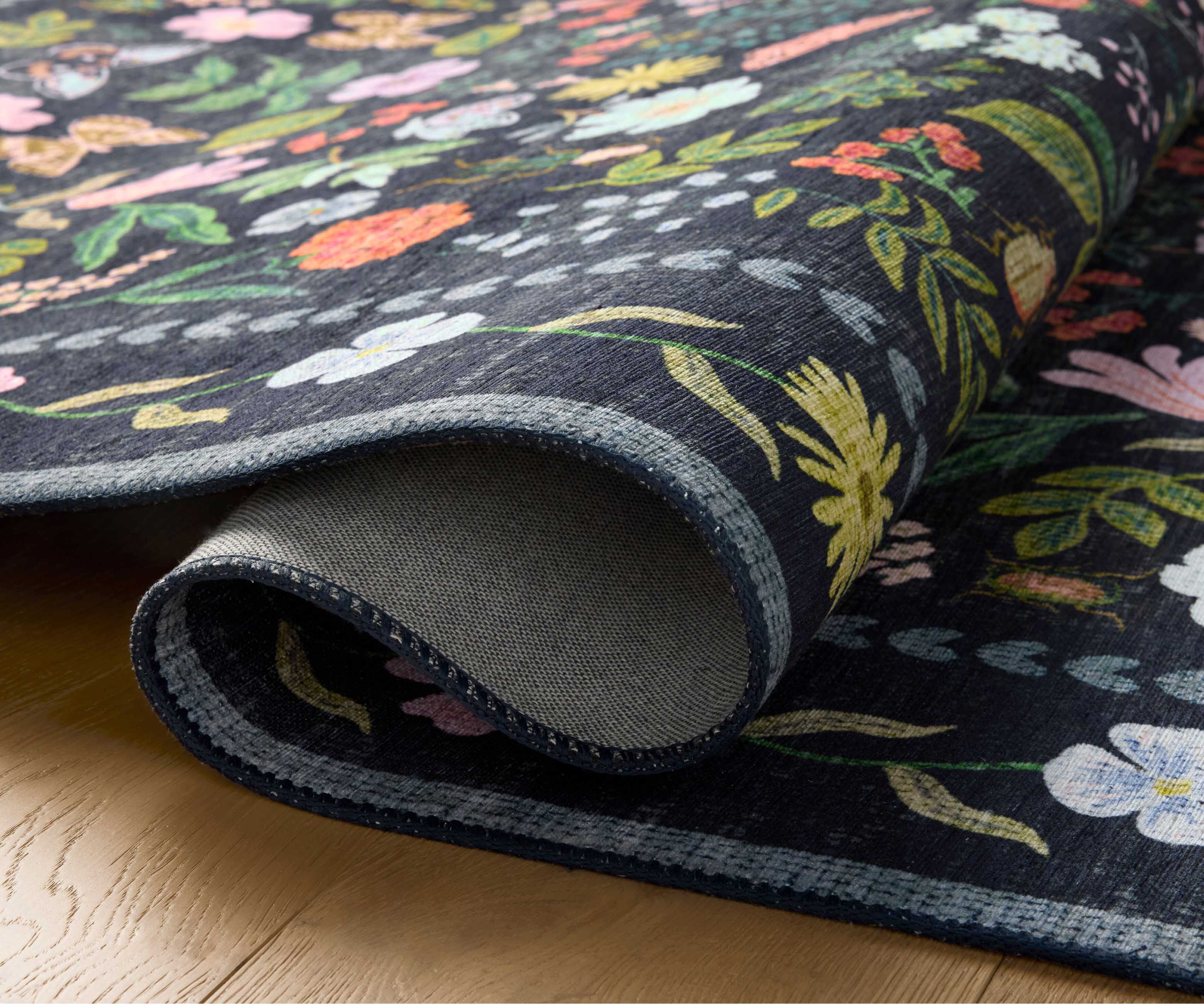 Canopy Curio Printed Rug - Charcoal