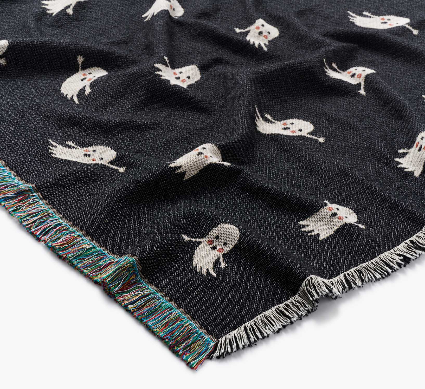 Woven Blanket - Ghosts