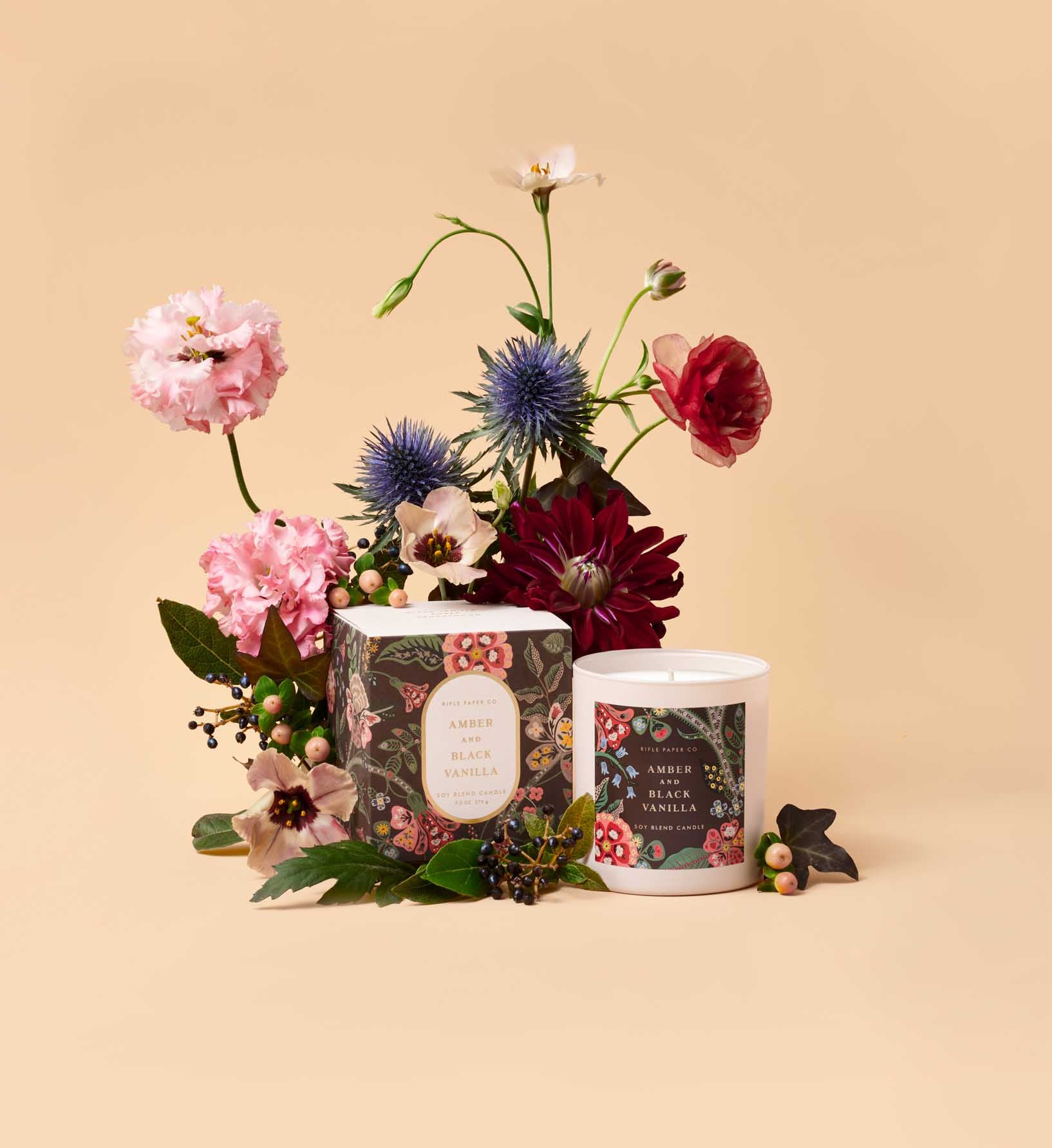 9.5 oz Candle - Amber and Black Vanilla