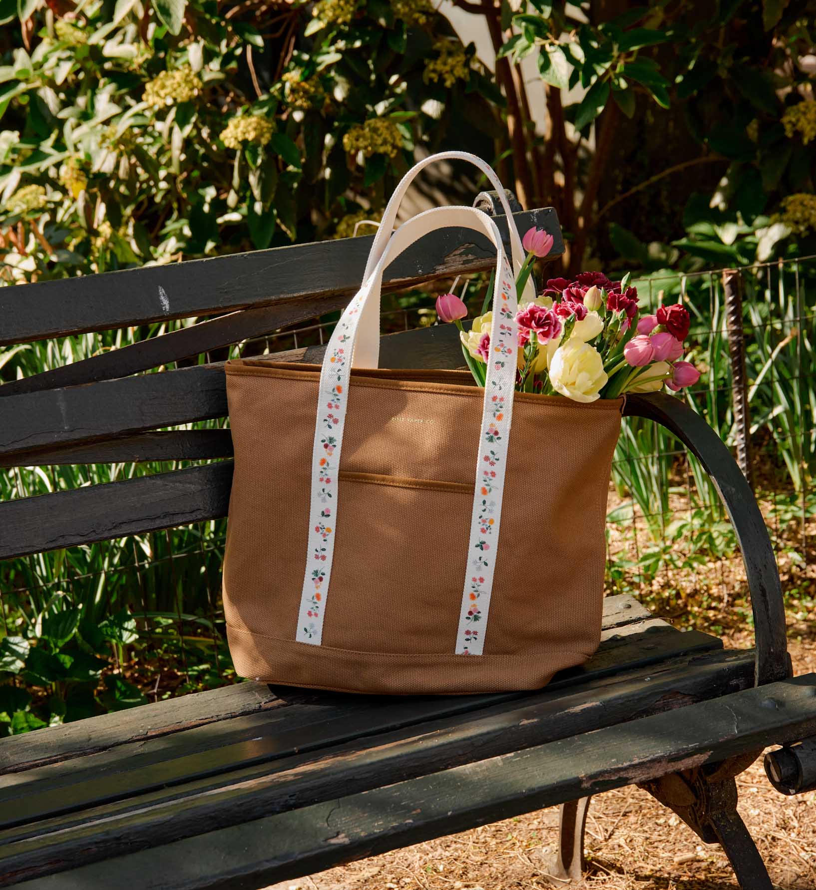 Canvas Carry All - Ditsy Dahlia