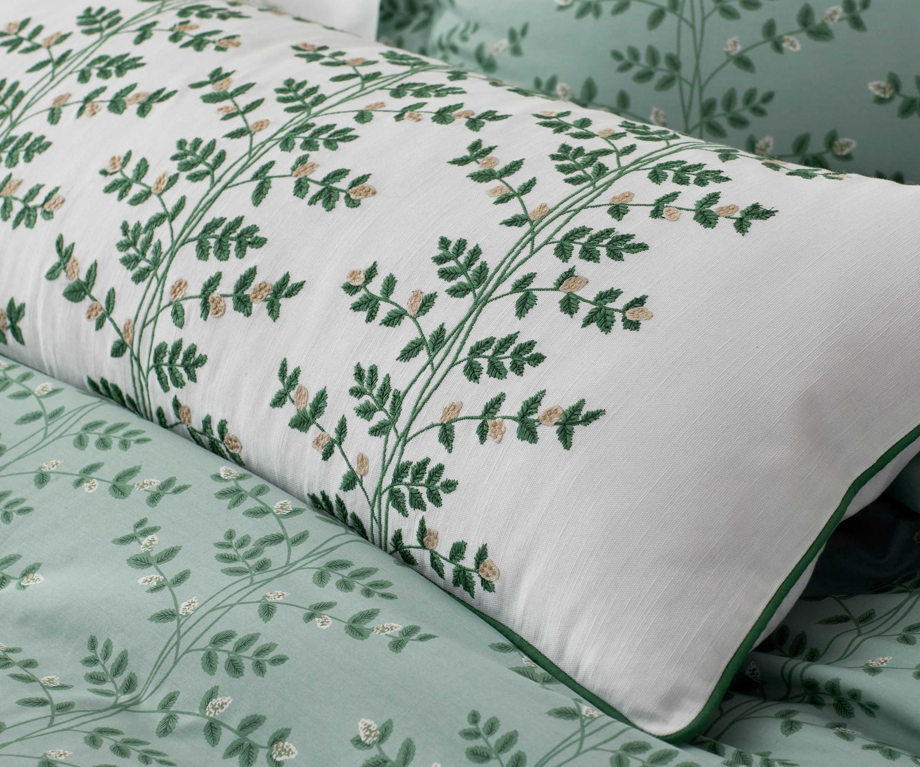 Embroidered Lumbar Pillow Cover - Climbing Vines White