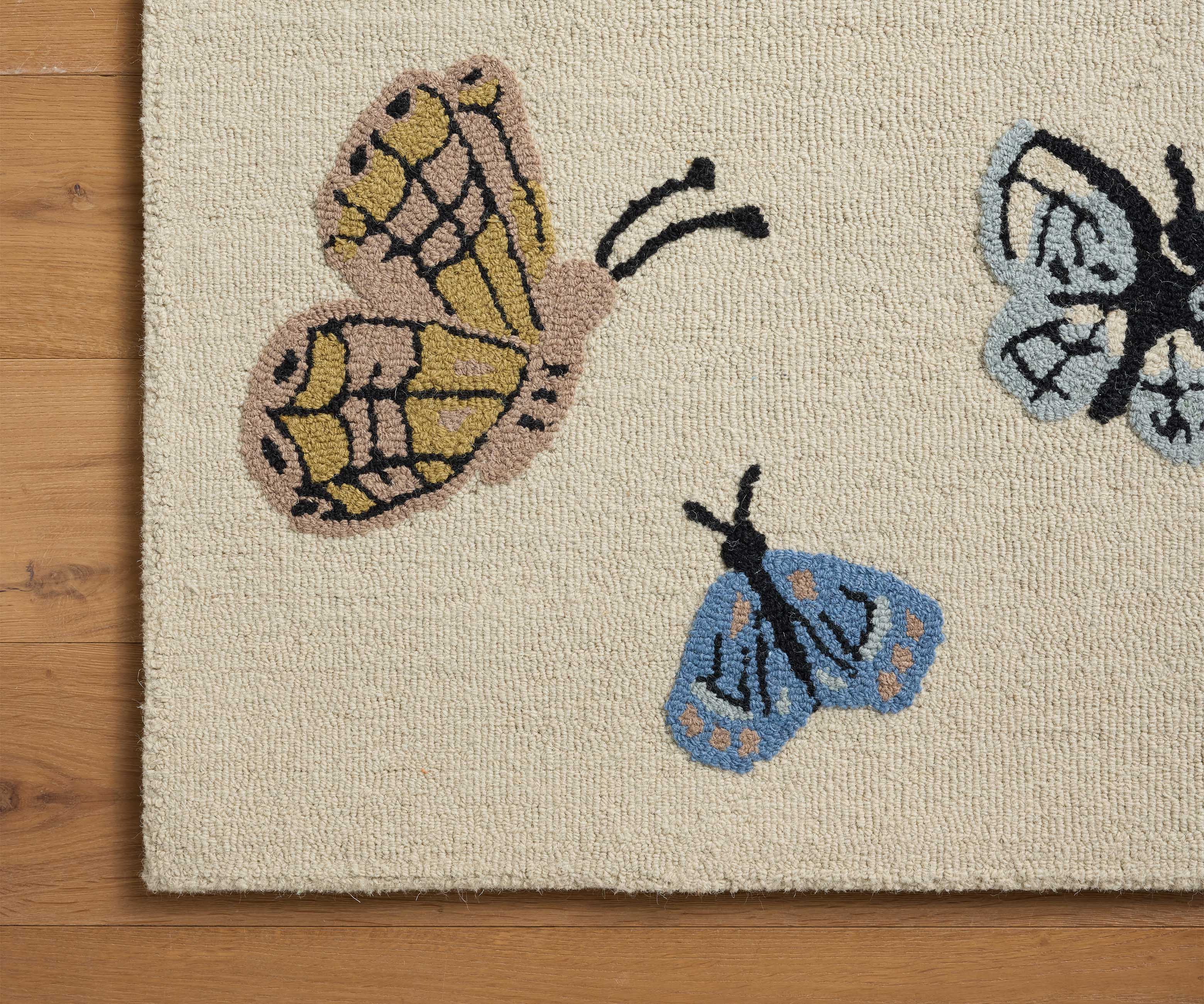 Highgrove Butterfly House Wool Hooked Rug - Cream